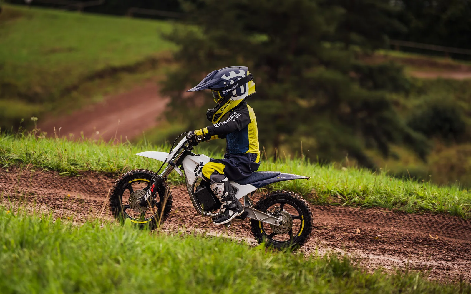 Электропитбайк бренда Husqvarna (Хускварна)