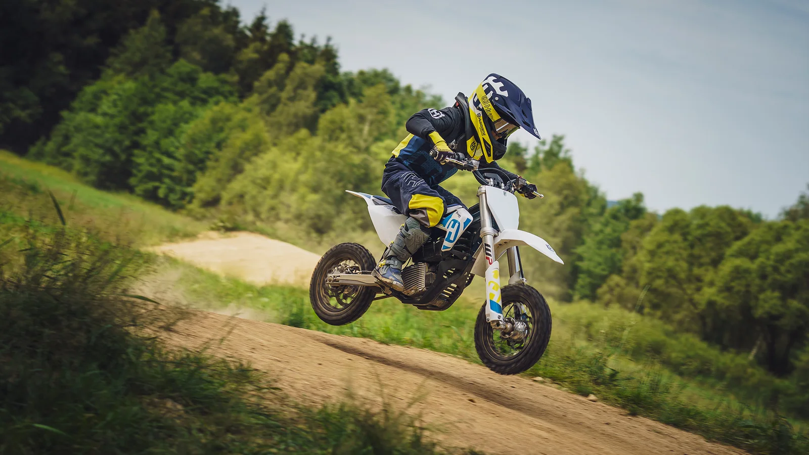 Детский Husqvarna EE 3 (Хускварна И-И 3), фото модели