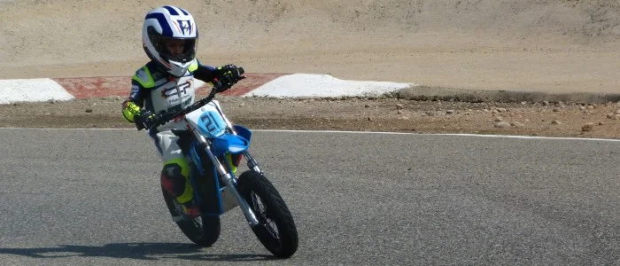 Детский Torrot Supermotard SM2 (Торрот Супермотард Эс-Эм2), фото модели